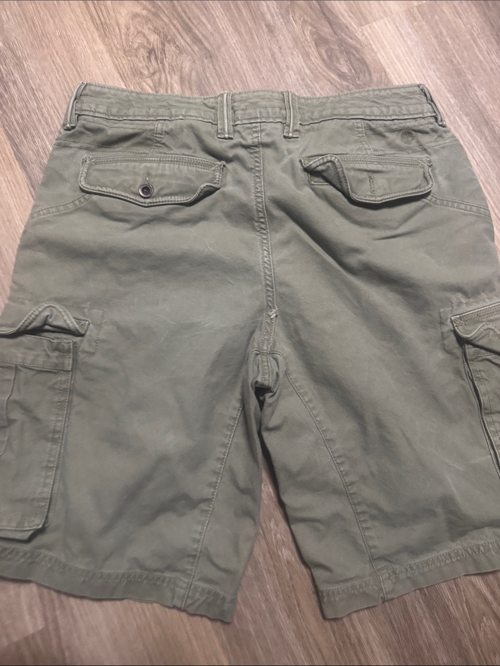 Timberland Olive Green Cargo Shorts with Utility Pockets - Picture 7 of 7